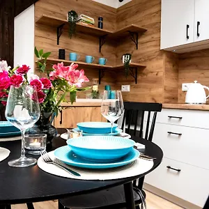 Apartament Na Lazarzu 12a, Poznań